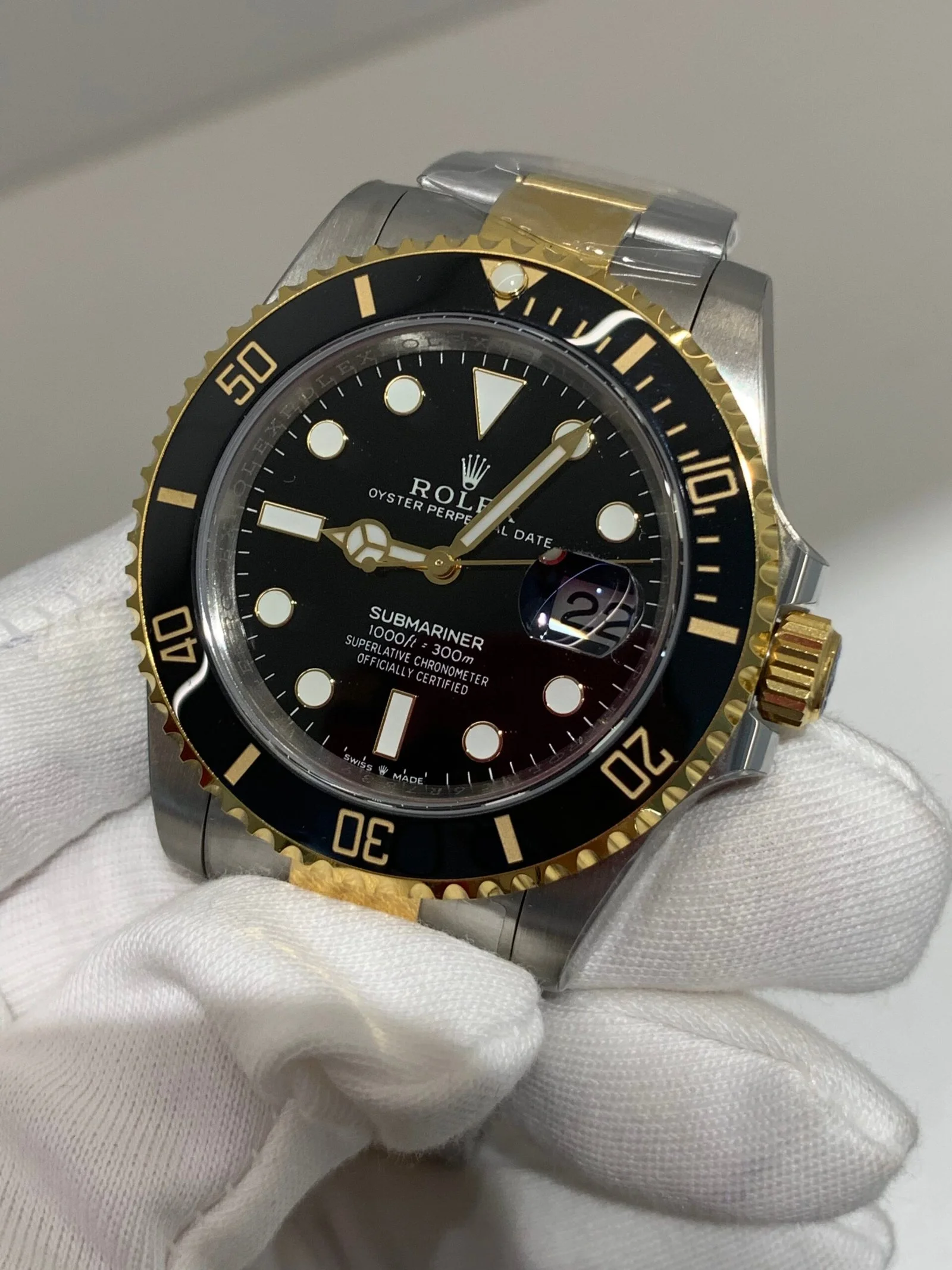 b8ddff079ab309343ed1888255a03131