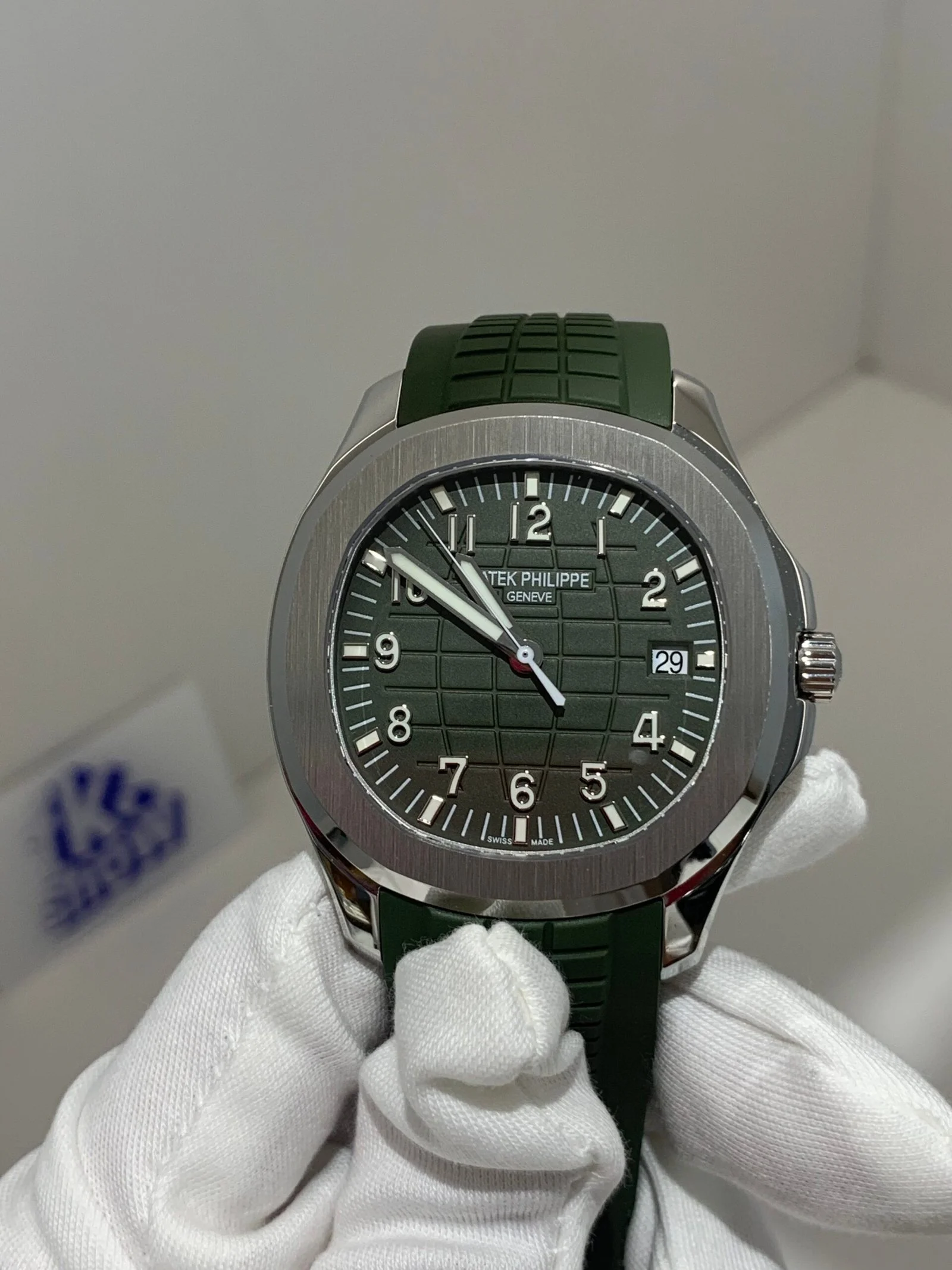 e98bad389b2fa3709305ee251d648dac